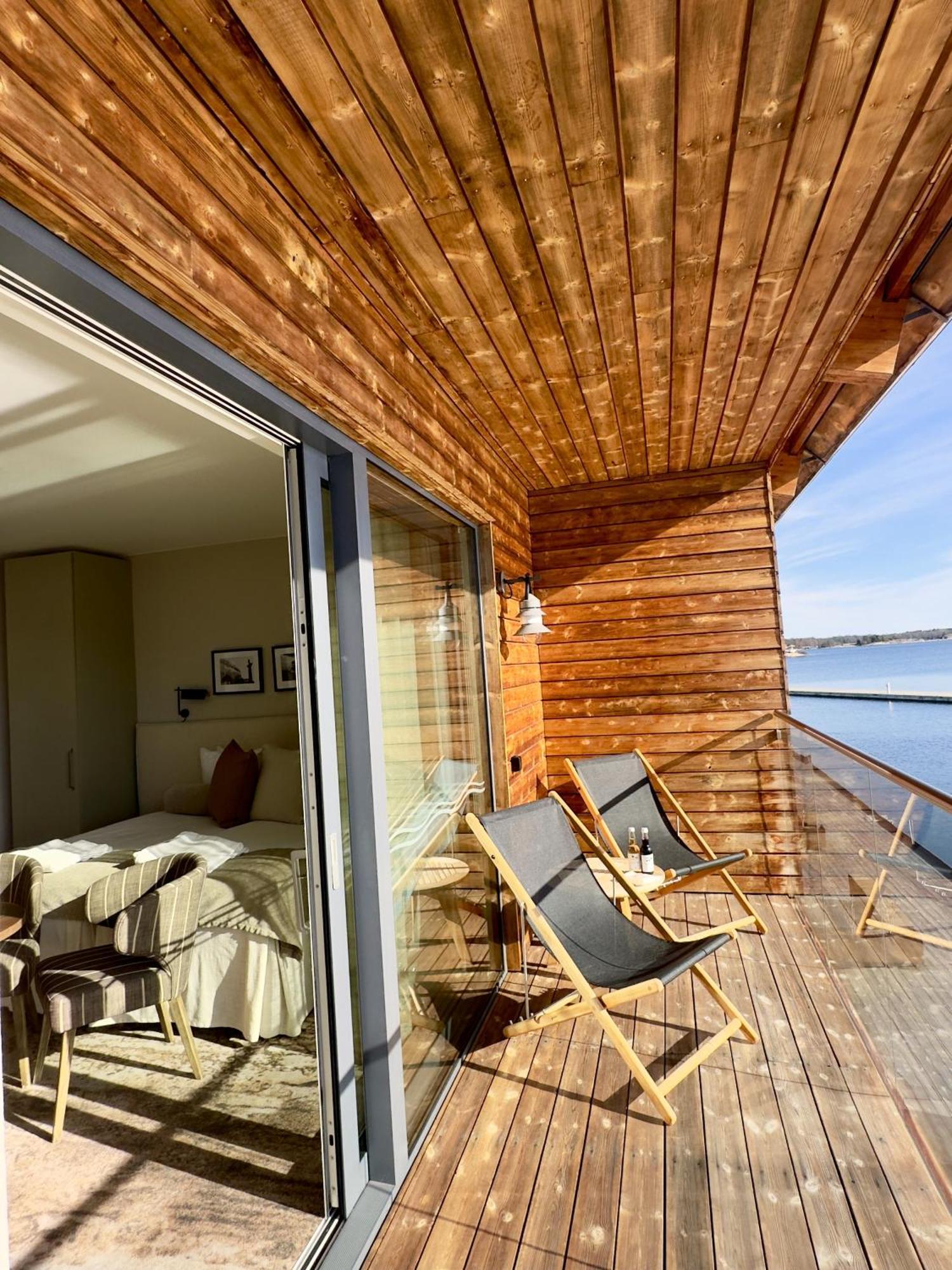 Slottsholmen Hotell Och Restaurang Västervik Extérieur photo
